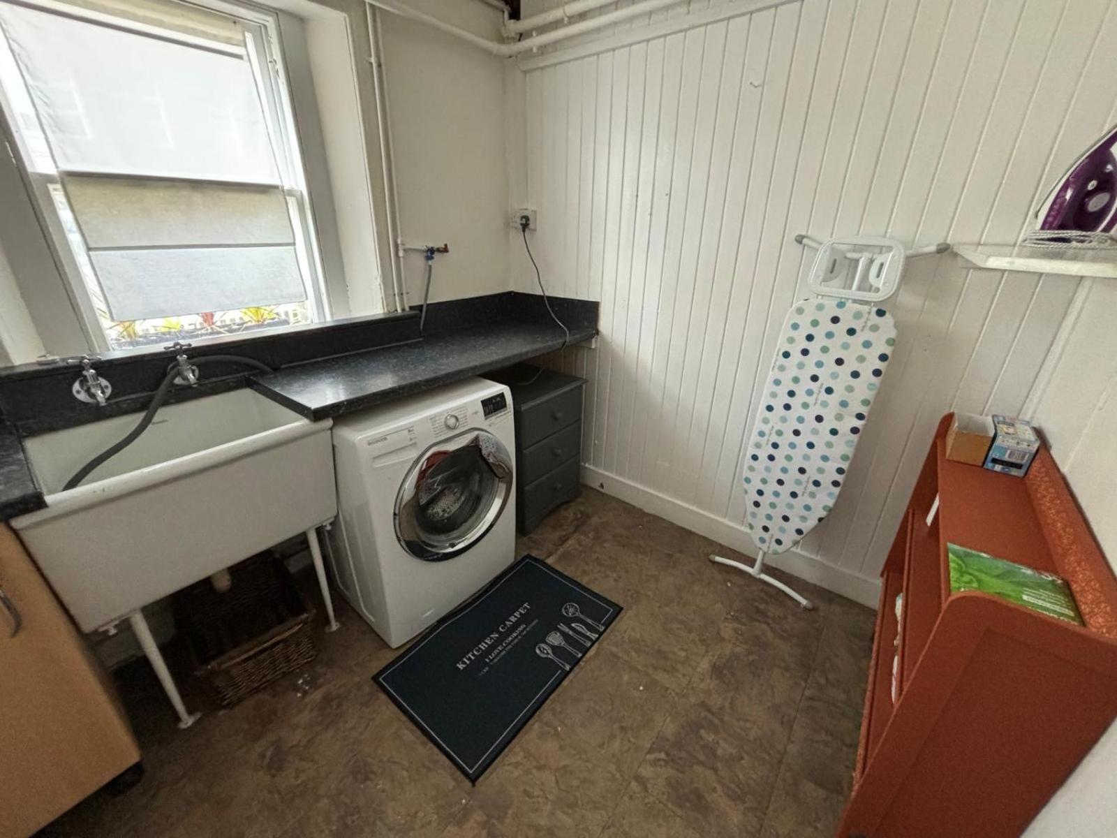Esk House Apartment Монтроуз Екстериор снимка